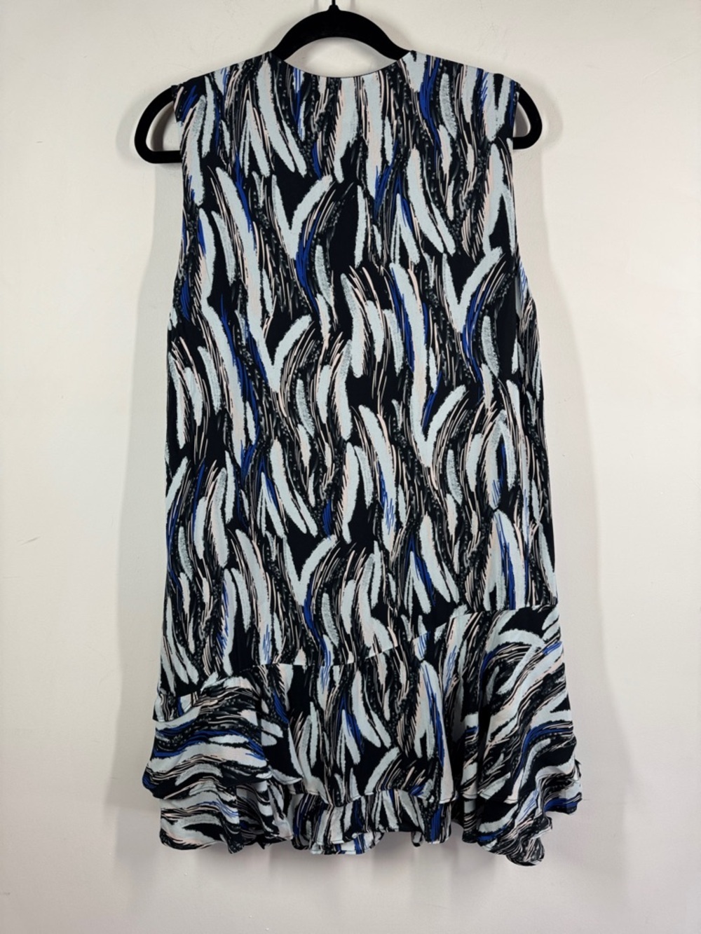 Reiss Blue White Sleeveless Ruffle Hem Printed Abstract Dress in Size 8 Resort - Picture 8 of 10